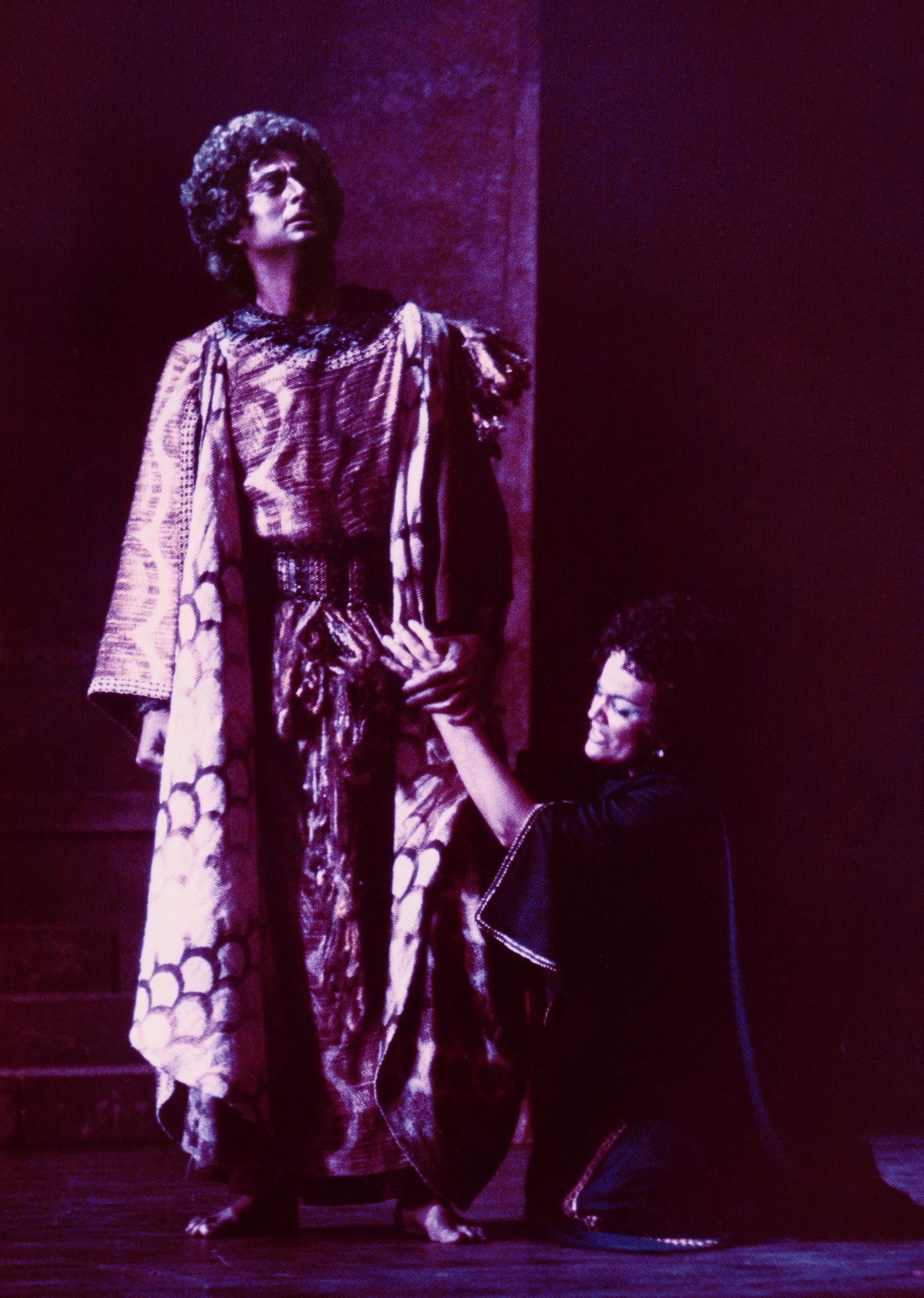 AIDA (Verdi)-Baritone Ryan Edwards as Amonasro, Soprano Teresa Kubiak as Aida-Photo by Philip B Clement