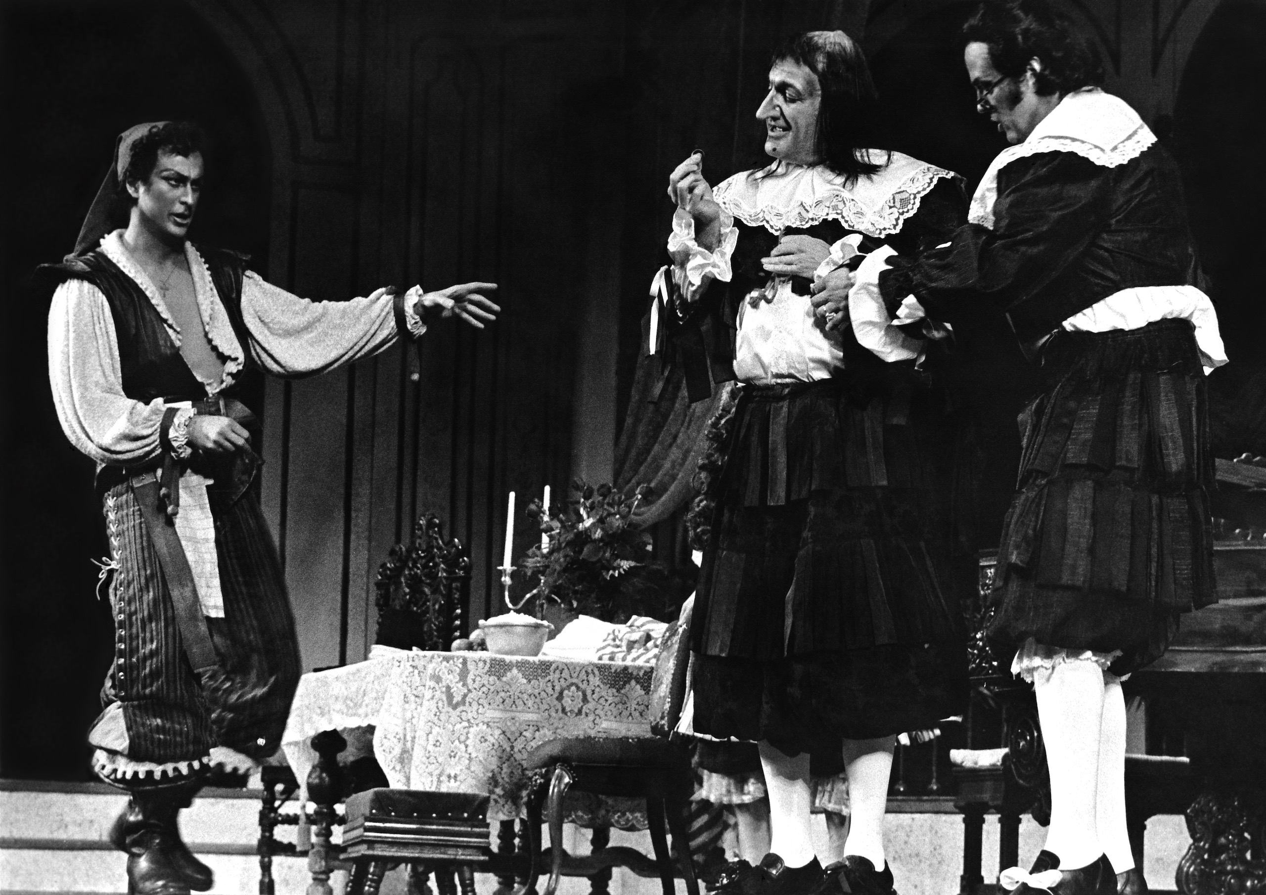 IL BARBIERE DI SIVIGLIA/THE BARBER OF SEVILLE (Rossini)-Baritone Ryan Edwards as Figaro, Bass Giorgio Tozzi as Basilio-Photo by Sylvian Oliara