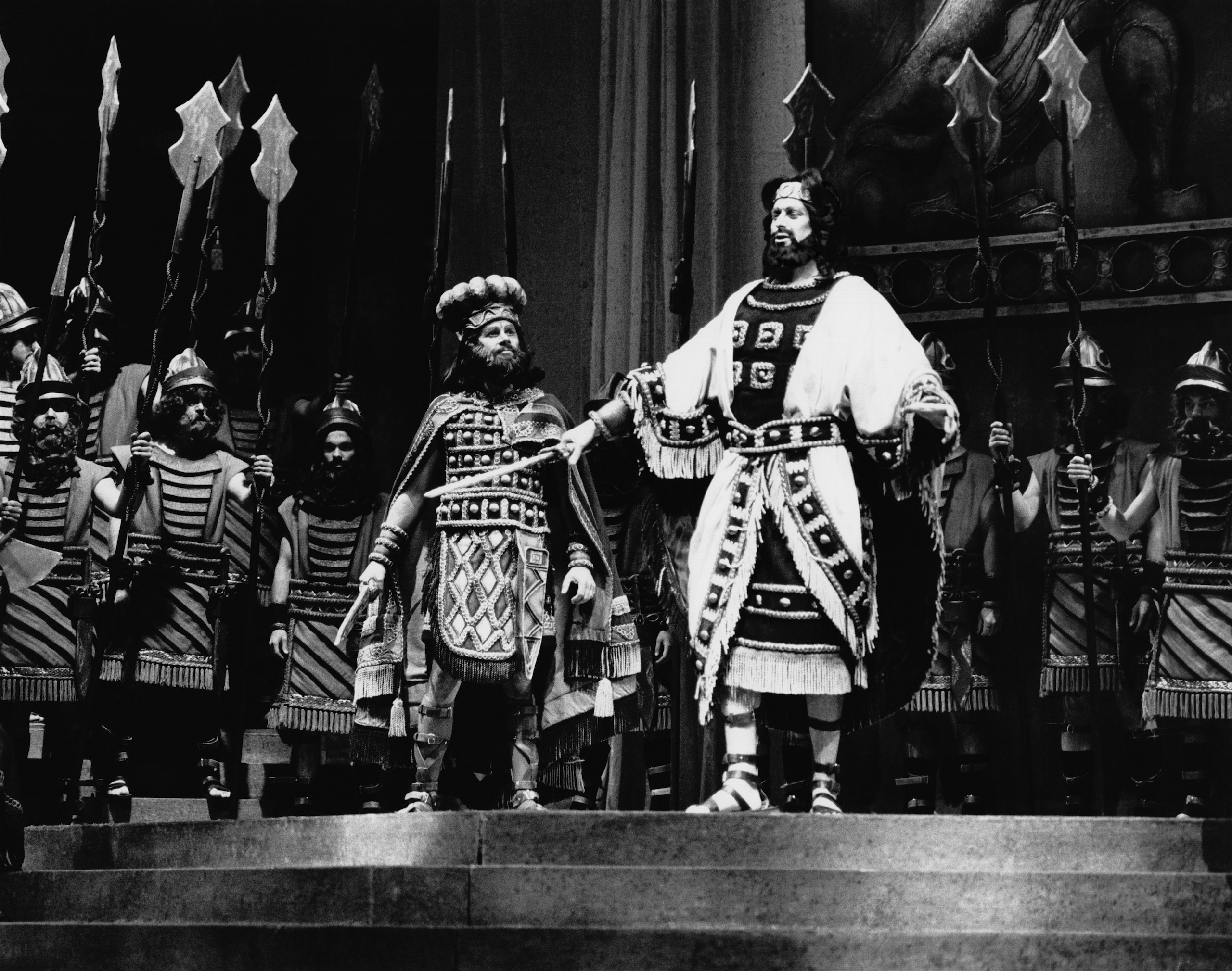 NABUCCO (Verdi) Act I Photo-Baritone Ryan Edwards as Nabucco