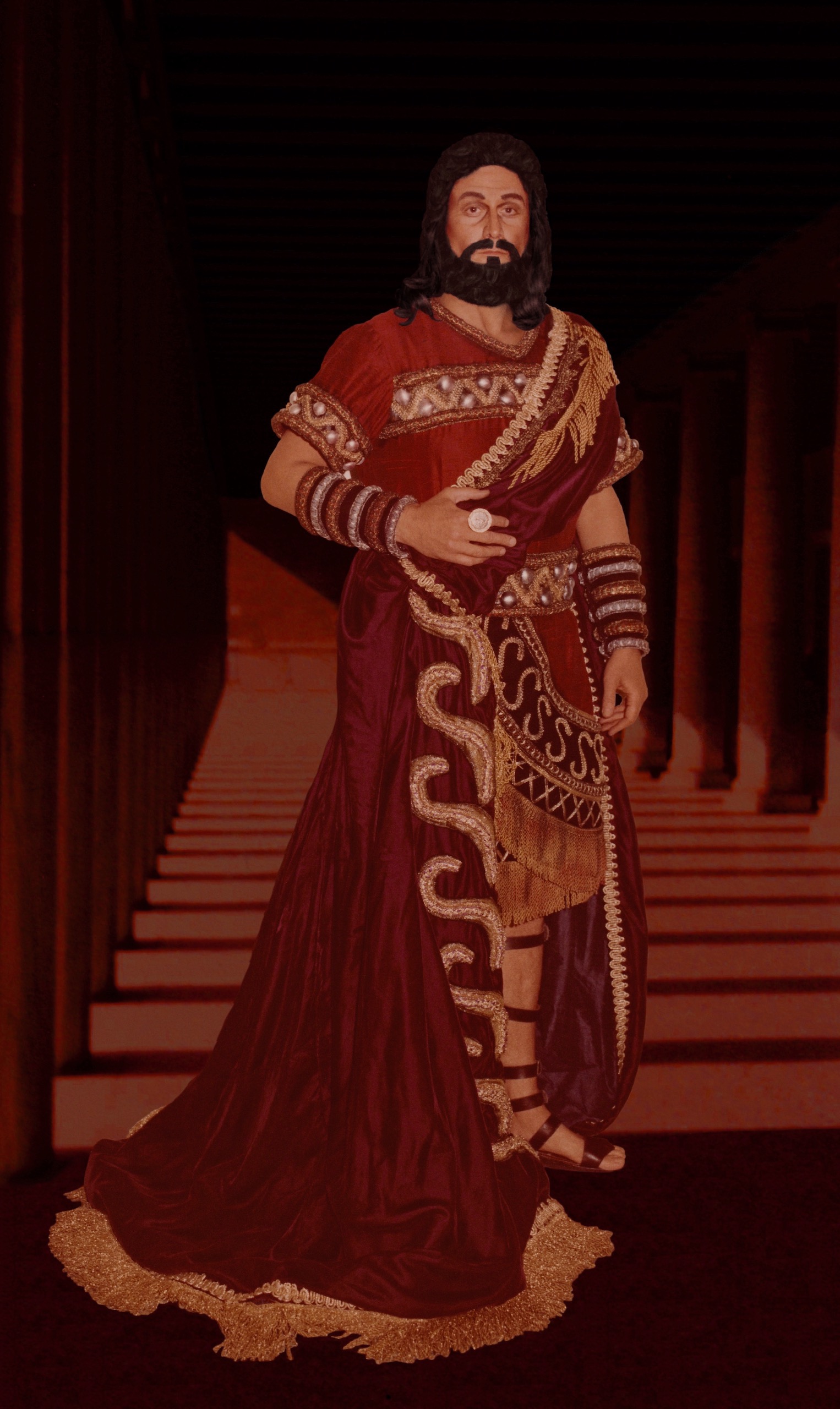 NABUCCO (Verdi) Photo-Baritone Ryan Edwards as Nabucco