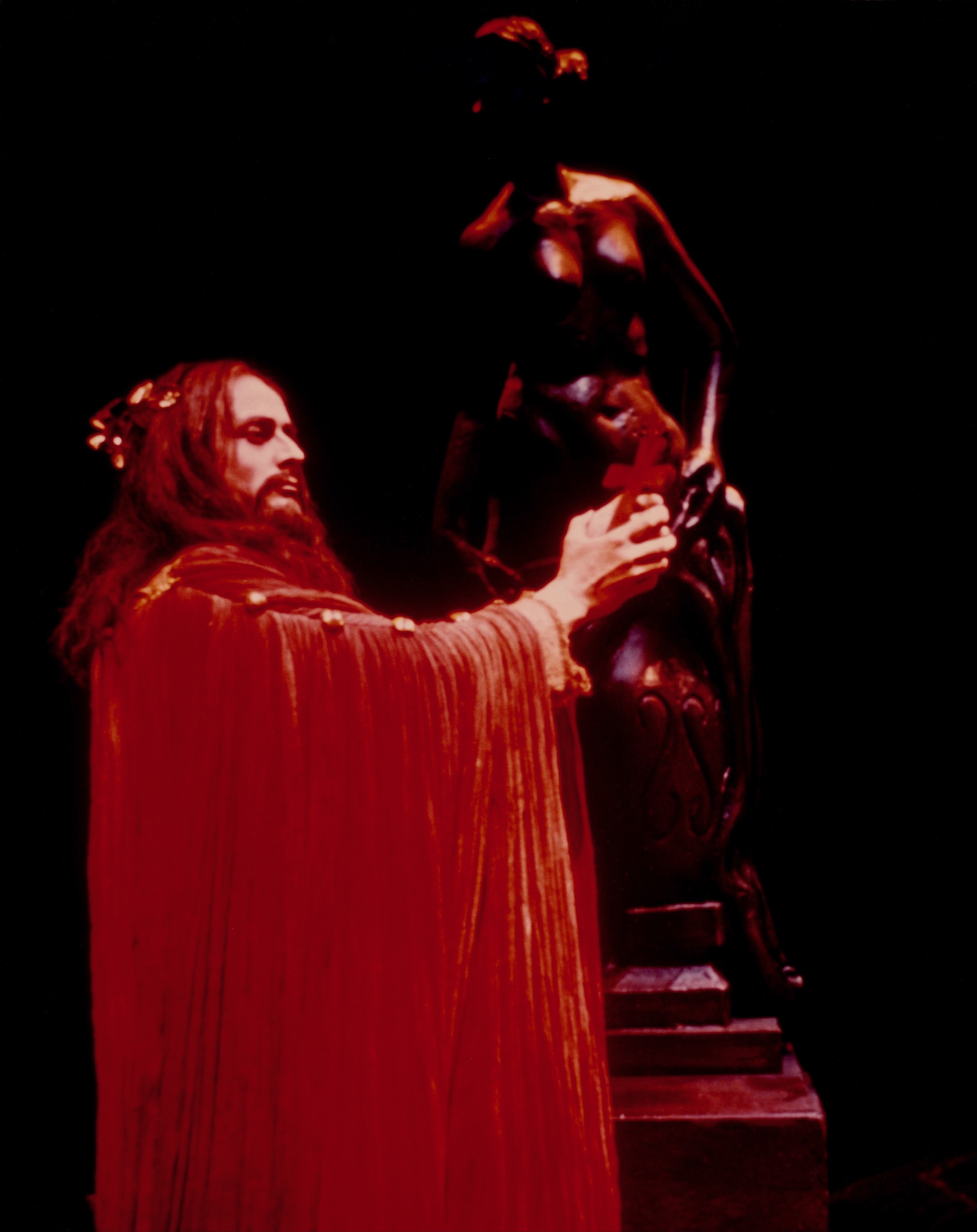 THAIS (Massenet) Act II-Baritone Ryan Edwards as Athanael-Photo by John Pineda