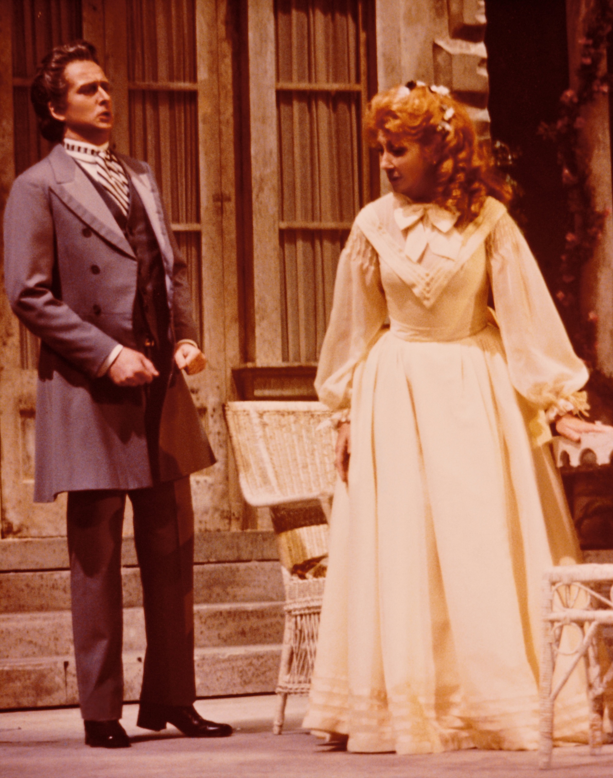 LA TRAVIATA (Verdi) Act II-Baritone Ryan Edwards as Germont, Soprano Beverly Sills as Violetta-Photo by Dan Capobianco